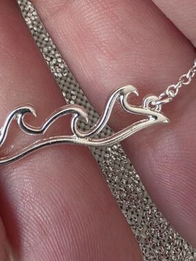 Silver Ocean  Wave Pendant Necklace - Elegant Women's Jewelry